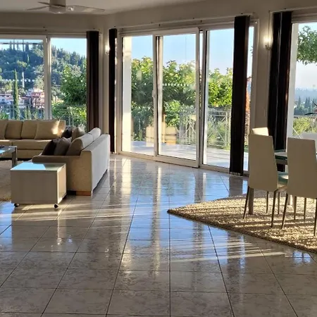 Mythos Luxury Ájosz Prokópisz